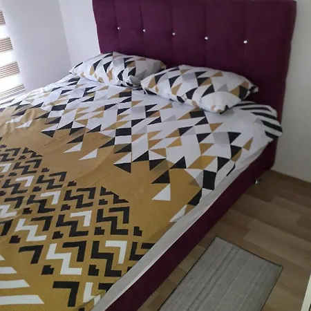 Centar Enmi 111 * Banja Luka